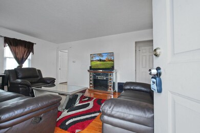 1303 Oakland Park Ave, Columbus, OH 43224 - photo 7