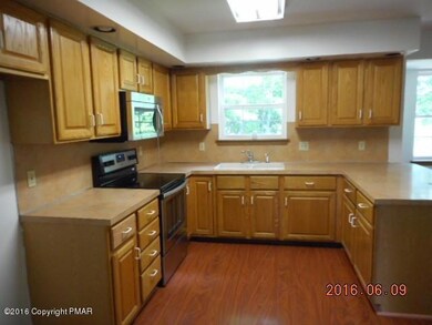 313 Mount Effort Dr, Effort, PA 18330 - photo 4