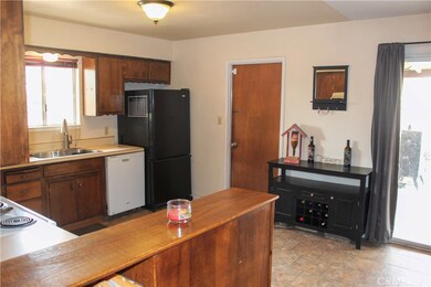 1091 Dorothy Ct, Paso Robles, CA 93446 - photo 5