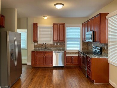 1610 W 1st St, Winston Salem, NC 27104 - photo 6