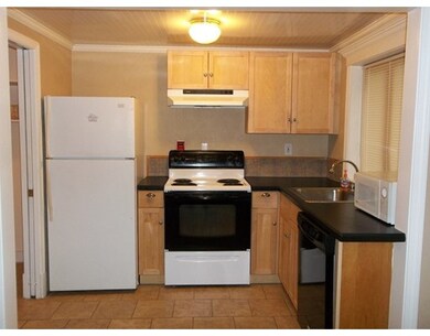 17 Irving St unit 2, Spencer, MA 01562 - photo 4