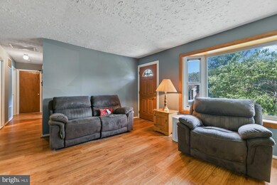 246 Turnwood Dr, Glen Burnie, MD 21061 - photo 5