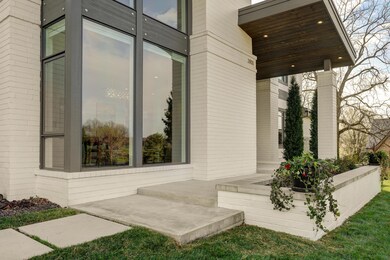3900 E Dunrobin Dr-68