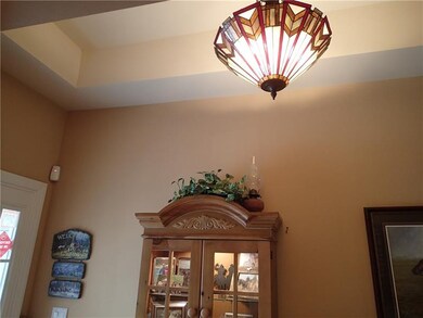 Beautiful lighting in the entry!