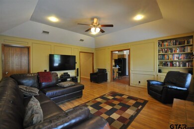 2105 2105 Kensington Dr, Tyler, TX 75703 - photo 5