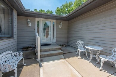 909 NW 12th St, Blue Springs, MO 64015 - photo 6