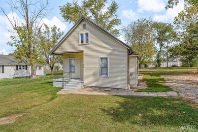 606 Monroe St, Desloge, MO 63601 - photo 2