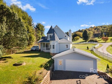 22 Dogwood Cir unit 13, Burnsville, NC 28714 - photo 3