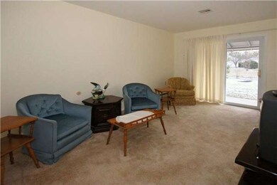 13 Thornbury Place, Southampton, NJ 08088 - photo 4