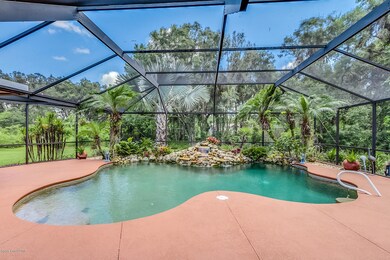 Pool/Waterfall