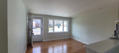 181 Manzella Ct, Rockland, MA 02370 - photo 5