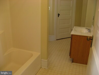 158 N Indian Aly, Winchester, VA 22601 - photo 7