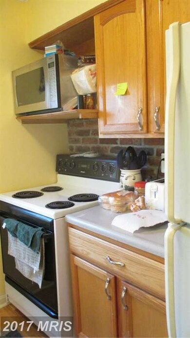 8418 Penshurst Dr unit 592, Springfield, VA 22152 - photo 4