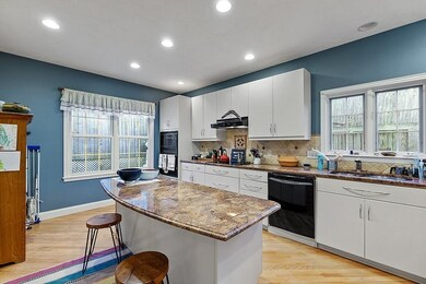 36 Smith St unit 36, Arlington, MA 02476 - photo 4