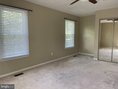 4505 Fox Pointe Ct unit 4505, Glen Mills, PA 19342 - photo 7