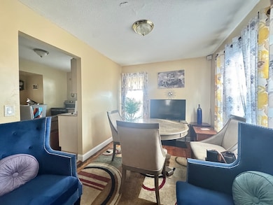 58 Eureka St, Springfield, MA 01104 - photo 4