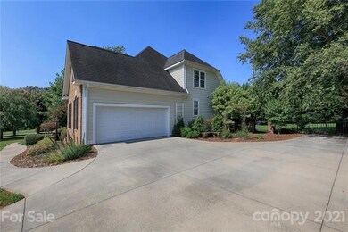 161 Upper Oak Dr, Statesville, NC 28625 - photo 3