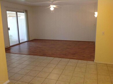 10585 W Palmeras Dr unit J, Sun City, AZ 85373 - photo 4