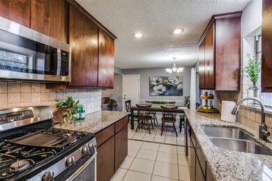 1925 Chattanooga Dr, Bedford, TX 76022 - photo 6