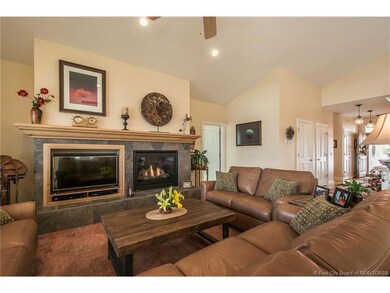 35 W Village Cir, Midway, UT 84049 - photo 7