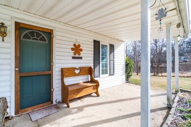 208 N Hobbs St-5
