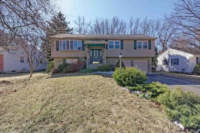 8 College View Dr, Albany, NY 12211 - photo 2