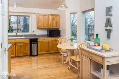 Kitchen_DMD_7822-SMALL