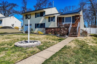 14 Cody St, Fords, NJ 08863 - photo 2