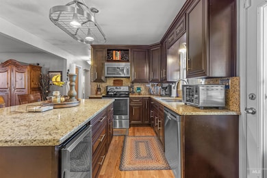 1320 11th St, Clarkston, WA 99403 - photo 5