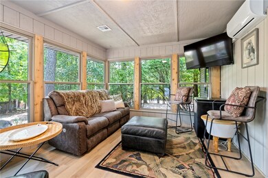 Sunroom Heated & Cooled