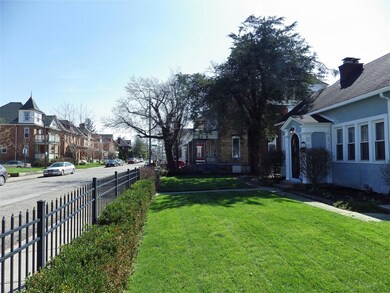 1223 Fair Ave, Columbus, OH 43205 - photo 4
