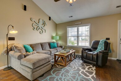 820 Plainfield Ct Wilmington-large-007-5