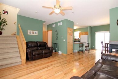 32 S Gardens Way, Fitchburg, WI 53711 - photo 6