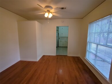 5457 Longview St, Dallas, TX 75206 - photo 4