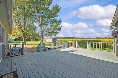 404 Sherwood Ave, Three Oaks, MI 49128 - photo 5