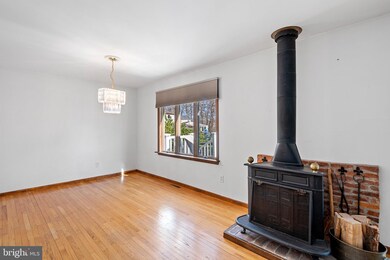 3402 N Rockfield Dr, Wilmington, DE 19810 - photo 6