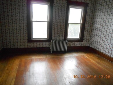 170 Prospect St, Chicopee, MA 01013 - photo 5