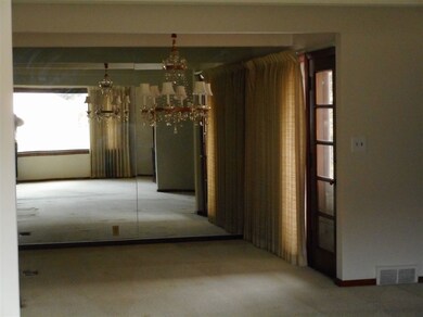 1806 Pin Oak Dr, Cedar Falls, IA 50613 - photo 6