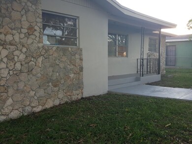 11470 SW 213th St, Miami, FL 33189 - photo 4