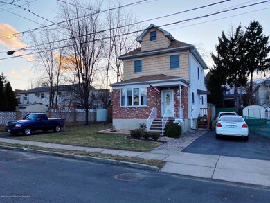 258 Dubois Ave, Staten Island, NY 10310 - photo 2