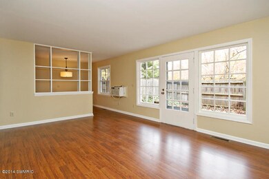 721 Cherry Knoll-2