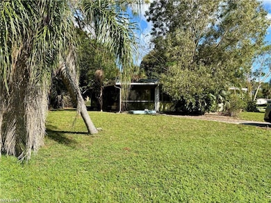 697 Pine Vale Dr, Naples, FL 34104 - photo 2