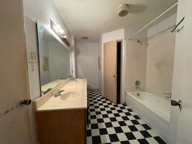 11014 Crenchrus Ct, Houston, TX 77086 - photo 4