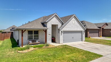 341 Paloma St, Weatherford, TX 76087 - photo 2