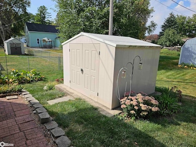 310 11th St N, Humboldt, IA 50548 - photo 6