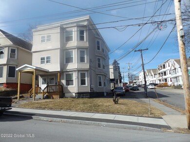 03 656 Crane St