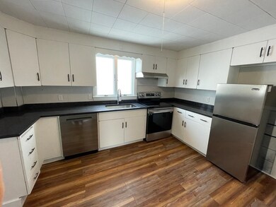 16 Lemon St unit 2, Salem, MA 01970 - photo 5