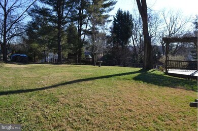 16917 Freedom Way, Rockville, MD 20853 - photo 2