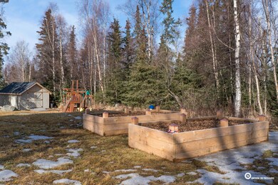 7_GardenBeds.jpg