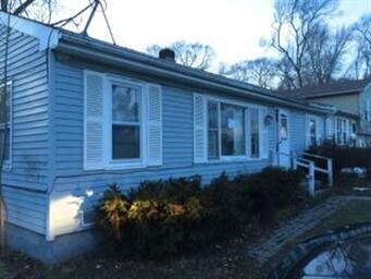 2316 Hebron Ave, Zion, IL 60099 - photo 2